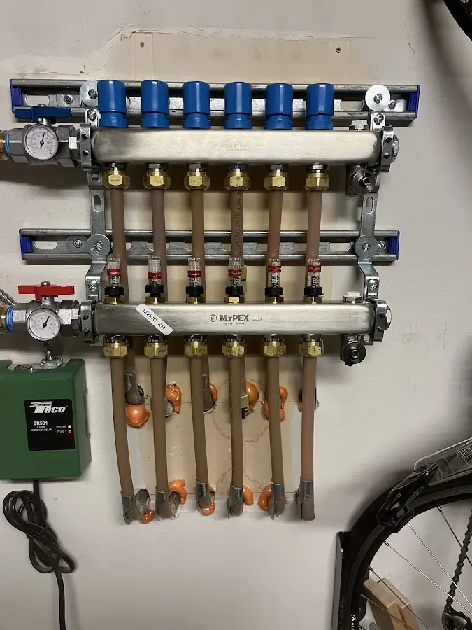 Plumber performing Leak Detection at a residential property in Springhill